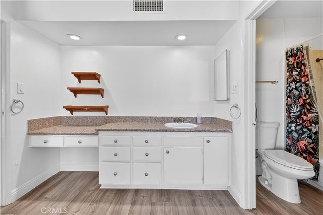 400 N Acacia D35, Fullerton, CA 92831