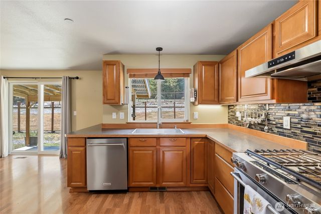 11234 Wicks Lake Road SW, Port Orchard, WA 98367