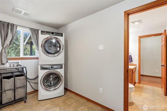 11234 Wicks Lake Road SW, Port Orchard, WA 98367