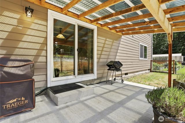 11234 Wicks Lake Road SW, Port Orchard, WA 98367