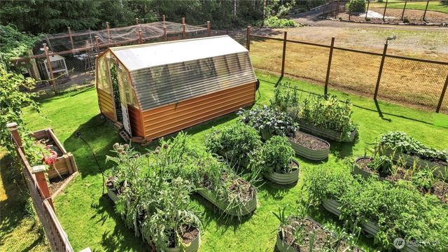 11234 Wicks Lake Road SW, Port Orchard, WA 98367
