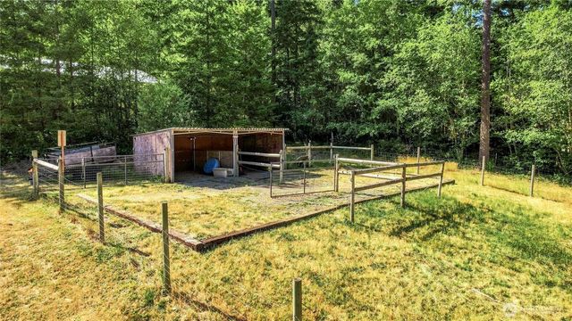 11234 Wicks Lake Road SW, Port Orchard, WA 98367