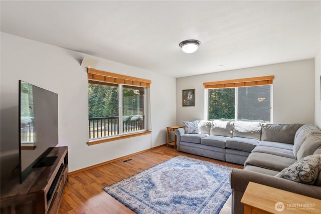 11234 Wicks Lake Road SW, Port Orchard, WA 98367