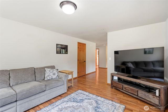 11234 Wicks Lake Road SW, Port Orchard, WA 98367