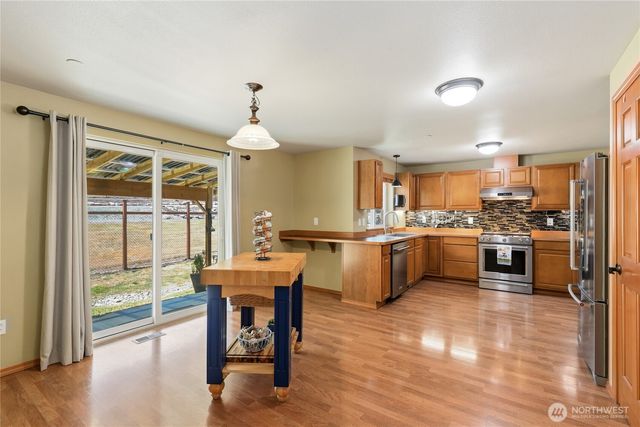 11234 Wicks Lake Road SW, Port Orchard, WA 98367