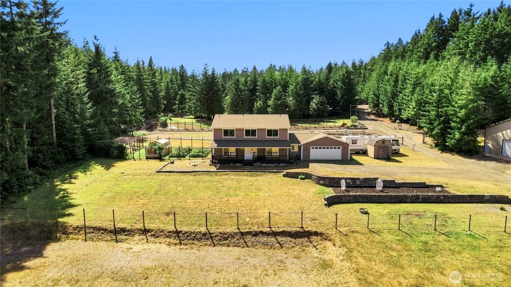 11234 Wicks Lake Road SW, Port Orchard, WA 98367
