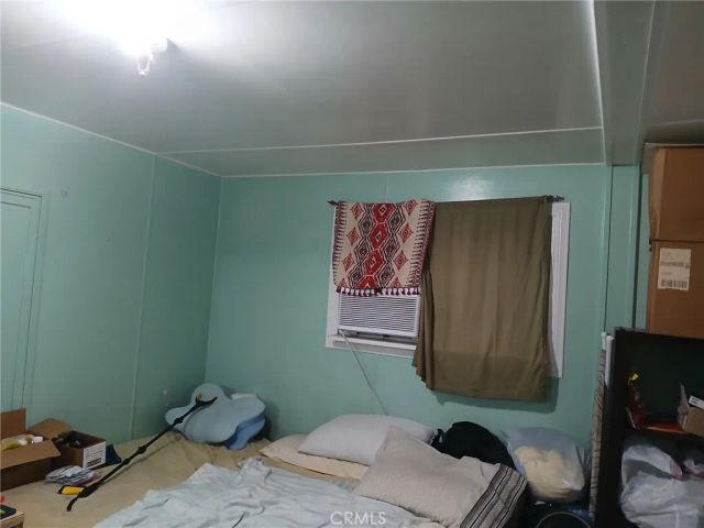 223 Madrid, Santa Ana, CA 92703