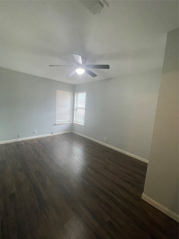 3509 Glenda Street, Haltom City, TX 76117