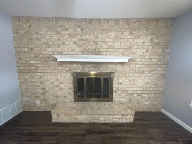 3509 Glenda Street, Haltom City, TX 76117