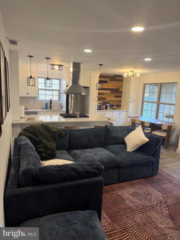 414 TAVISTOCK, Cherry Hill, NJ 08034