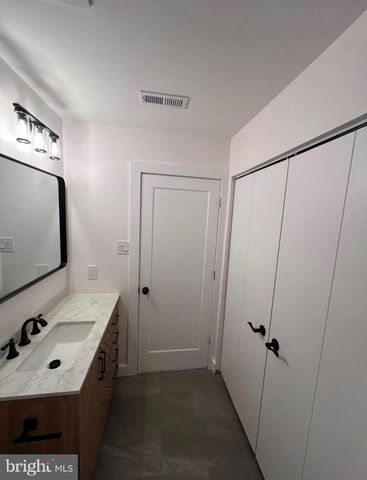 414 TAVISTOCK, Cherry Hill, NJ 08034