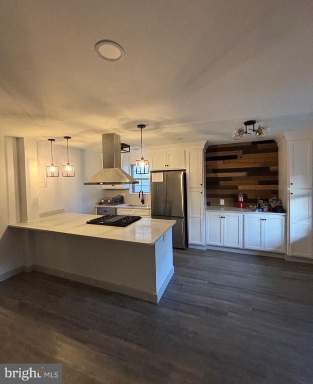 414 TAVISTOCK, Cherry Hill, NJ 08034