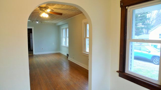 102 Yale Street, Battle Creek City, MI 49017