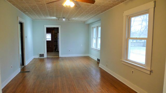 102 Yale Street, Battle Creek City, MI 49017