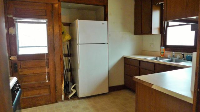 102 Yale Street, Battle Creek City, MI 49017