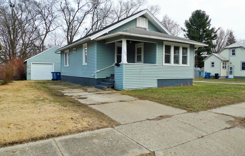 102 Yale Street, Battle Creek City, MI 49017