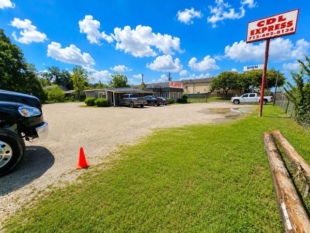 9800 Eastex Freeway, Houston, TX 77093