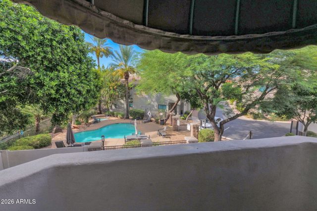 7240 N DREAMY DRAW Drive 113, Phoenix, AZ 85020