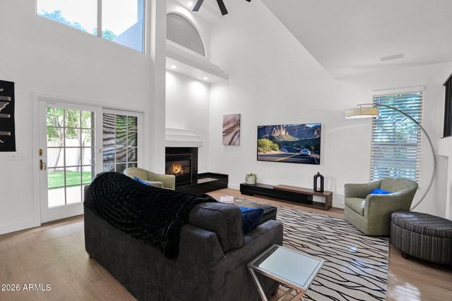 7240 N DREAMY DRAW Drive 113, Phoenix, AZ 85020