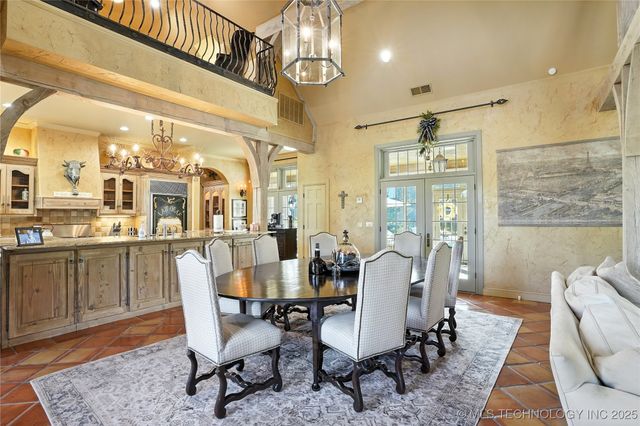 33021 S 625 Road, Grove, OK 74344