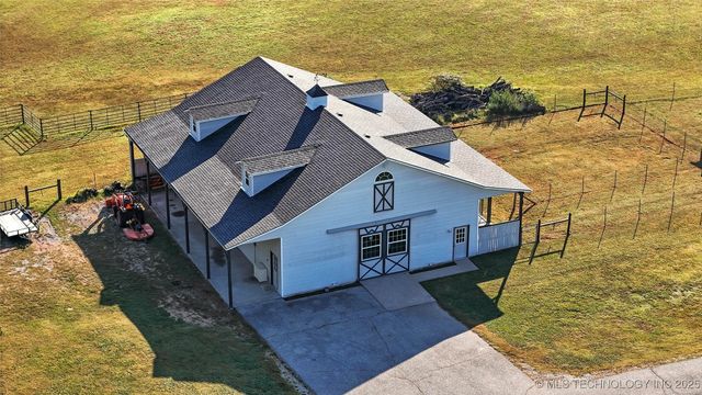 33021 S 625 Road, Grove, OK 74344