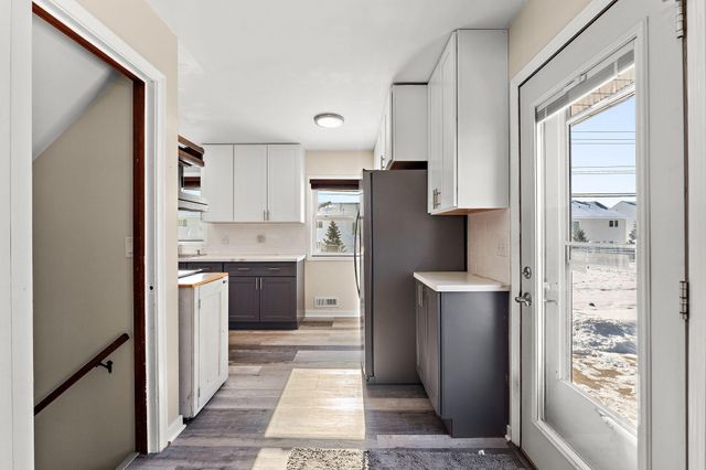 6871 90th Street S, Cottage Grove, MN 55016