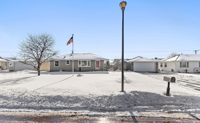 6871 90th Street S, Cottage Grove, MN 55016