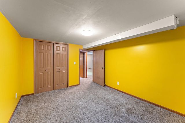 6871 90th Street S, Cottage Grove, MN 55016