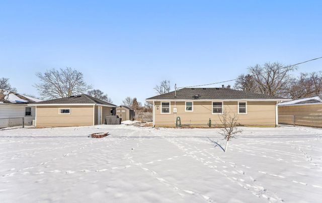 6871 90th Street S, Cottage Grove, MN 55016