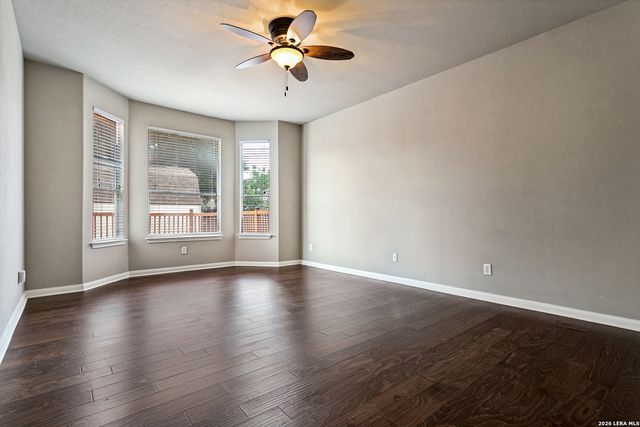 1305 James Cook, Windcrest, TX 78239
