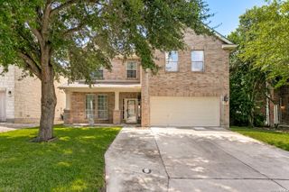 1305 James Cook, Windcrest, TX 78239