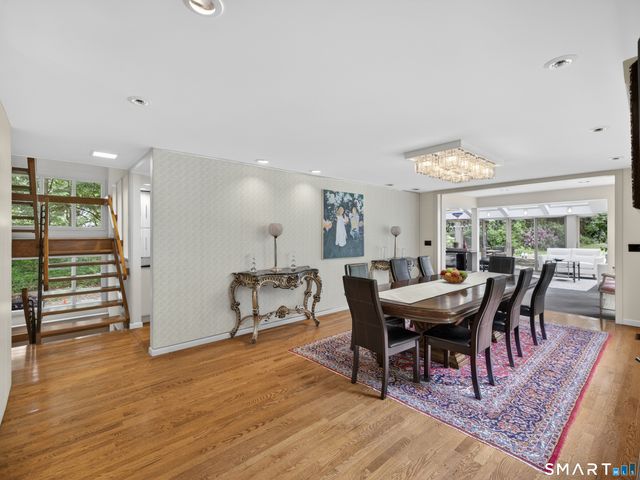 104 Parkway South, New London, CT 06320