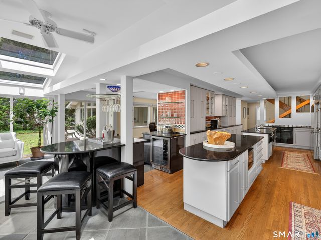 104 Parkway South, New London, CT 06320