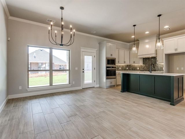 9220 SW 43rd Street, Oklahoma City, OK 73179