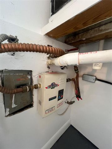 6937 Bay Dr 210, Miami Beach, FL 33141