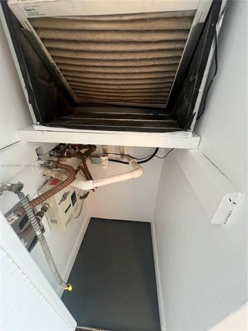 6937 Bay Dr 210, Miami Beach, FL 33141