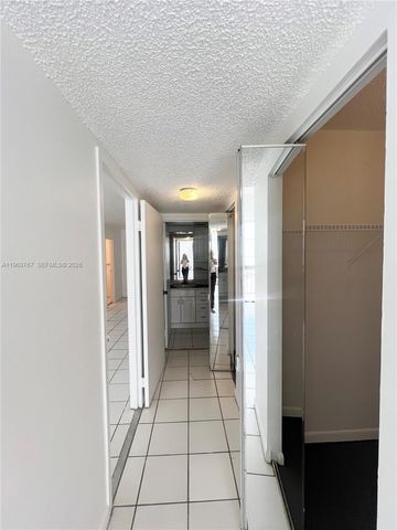 6937 Bay Dr 210, Miami Beach, FL 33141