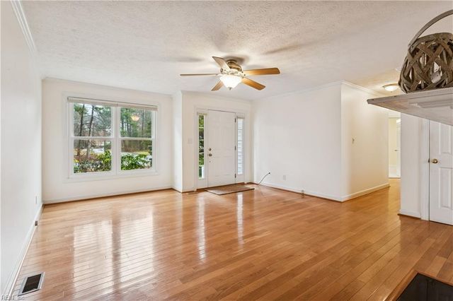 6514 Wyncote AVE, Gloucester, VA 23061