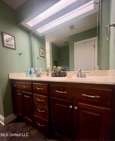 1301 Roswell Street, Pascagoula, MS 39581