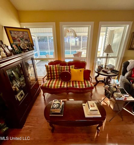 1301 Roswell Street, Pascagoula, MS 39581