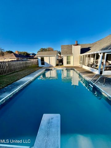 1301 Roswell Street, Pascagoula, MS 39581