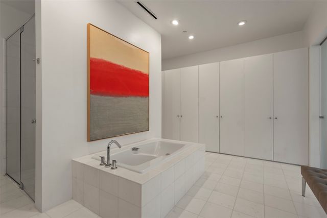 3740 Holland Avenue 2A, Dallas, TX 75219