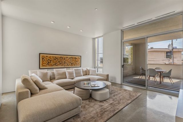 3740 Holland Avenue 2A, Dallas, TX 75219