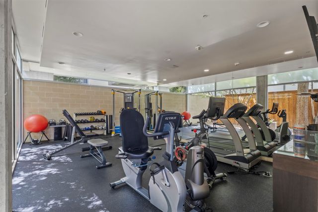 3740 Holland Avenue 2A, Dallas, TX 75219
