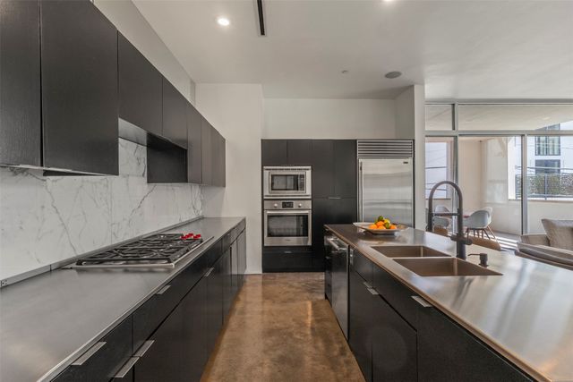 3740 Holland Avenue 2A, Dallas, TX 75219