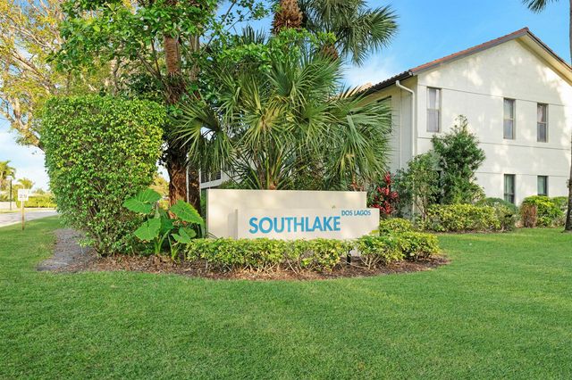 3 Vía De Casas Sur 102, Boynton Beach, FL 33426