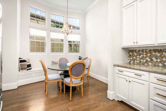 5634 Kiam Street C, Houston, TX 77007