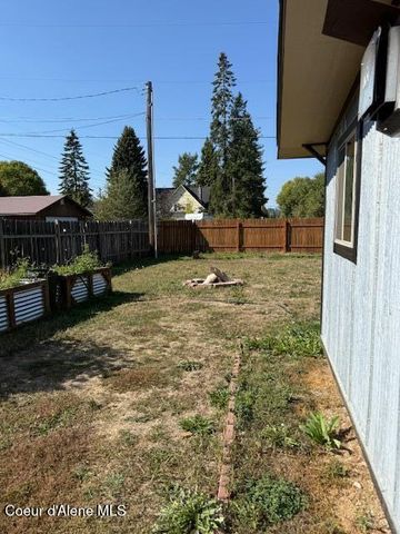 907 Ruth Ave, Sandpoint, ID 83864