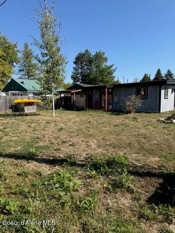907 Ruth Ave, Sandpoint, ID 83864