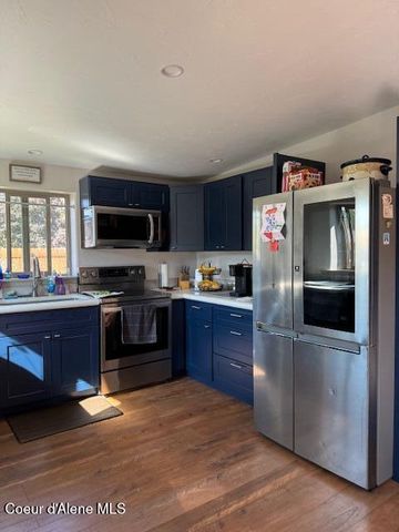 907 Ruth Ave, Sandpoint, ID 83864